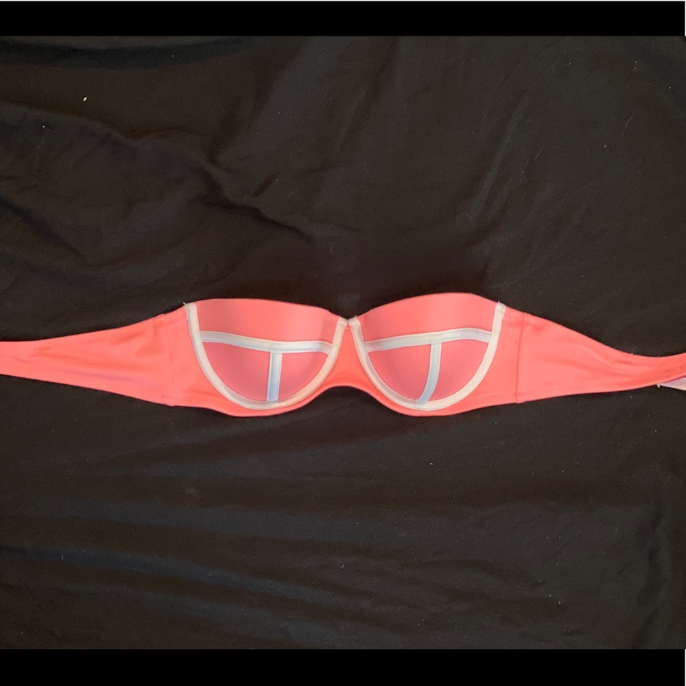 Victoria’s Secret bathing suit top